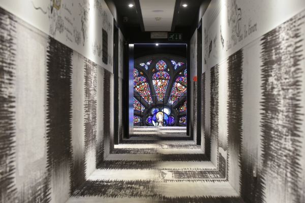 MARTIN DREAM HOTEL MONS